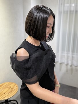 オウル(Owll) ◆◇大人可愛いナチュラルまとまる内巻きボブ◇◆