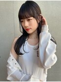 流行りの黒髪ロングストレート♪