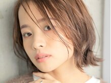 【ナチュラルなハイライト】当店の白髪ぼかしハイライトをせひお試しください♪