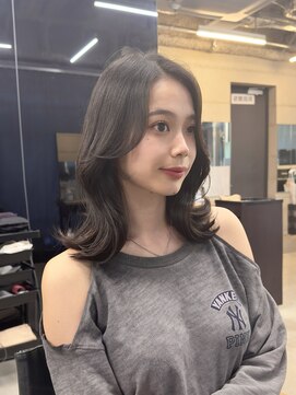 アリュウル 表参道(ALLURE) 小顔に見えるくびれヘア　レイヤーカット　透明感カラー　KAKO