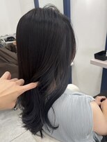 ダブルカラーブルーアッシュグレージュカラーレイヤーカット