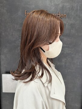 フェイバリットガーデン(favorite garden) 顔まわりレイヤー20代30代大人可愛いレイヤーミディアム