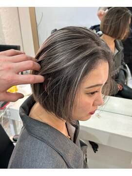 ブレンド 渋谷(BLend) ハイライトブルージュマチルダボブインナーグレージュ前髪