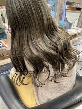 ヘアーブランド ジン フィール(HAIR BRAND Jin feel) ブリーチ有オリーブグレージュ