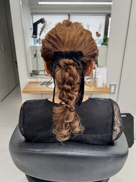 バルベストーキョーサウス(BARBES TOKYO SOUTH) ゆるふわポニーの編み下ろし【清板】