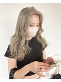 ミルクティーベージュ
