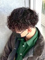 ワンズナゴヤ 名古屋栄店(ONE's NAGOYA) スペインカールスパイキーショートブルーブラックフェザーパーマ