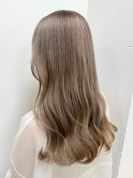 バブルス 久喜店(BUBBLES) ブリーチ2回でできるミルクティーベージュ