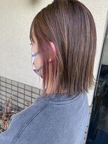 オウルヘアー(Owl hair) パールピンクのイヤリングカラー/切りっぱなしボブ