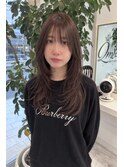 レイヤーカット ブラウンカラー 透明感 くびれヘア