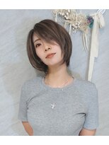 ハイストリートヘア(High street Hair)&nbsp;レイヤーボブスタイル×カーキベージュ