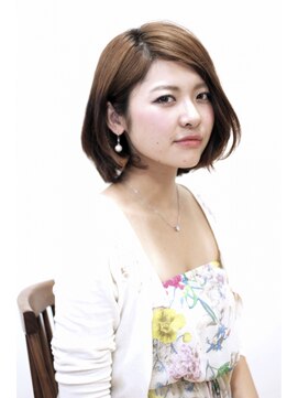 シファ(sifa) ☆透明感と抜け感のあるボブスタイル☆