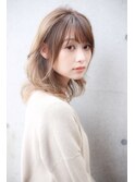 大人可愛いミディアムレイヤー　ユーレルム新宿