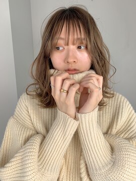 ルーム(Loom.) クリーミーなハイトーンベージュ