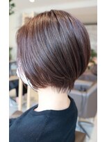 キャリ(CALI)&nbsp;艶感たっぷりブルーバイオレットボブ　CALI・田町・三田・CHIAKI