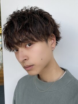 バイフィフス 原宿/表参道(by fifth) 波巻きツイストスパイラルパーマツーブロック刈り上げ