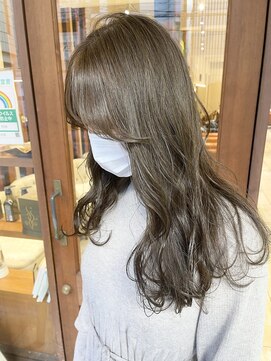 ネオリーブ クタ 町田店(Neolive kuta) ピスタチオグレージュ韓国風フェイスレイヤー【町田/町田駅】