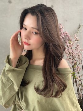 ザシー オモテサンドウ(The C) ★20代30代40代◎ 小顔ヘア 簡単スタイリング ヌーディーカラー