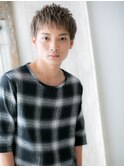 ≪mod's men≫プラチナカラーのフェザーマッシュ束感ショートQ