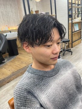 ナンバー アンフィール 渋谷(N° anfeel) ハイライトマッシュパーマイメチェン黒髪メンズカット渋谷