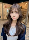 【kumu】くびれロングハイレイヤー×アッシュグレージュ,