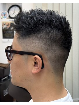 シノン(si-non) スキンフェードカット