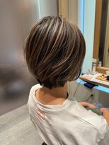 シー(THEE)&nbsp;30代40代50代ハンサムショート/ハイライトカラー