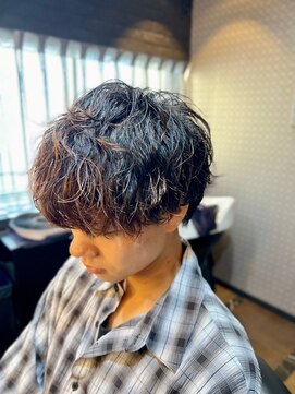 カスミ 霞(KASUMI) 波巻きウルフ。　20代 /社会人 /大学生 /ストリート /カジュアル