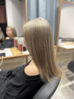 リーオオサカ(Lee Osaka) Wカラー×ハイトーン×東芽生