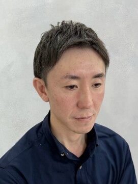 トレドエイト バイ ヘッドライト 横浜店(toledo8 by HEADLIGHT) アップバング刈り上げショートブルーブラックパーマニュアンス