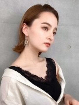 ヘアアンドスパ モーブ 世田谷(hair&SPA Mauve) ミディアムミルクベージュ×外はねボブ