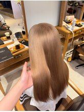 「艶感ハイトーン」髪質改善トリートメントでダメージレスなブリーチを♪【stylist北田みのり/奈良西大寺】