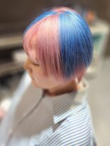 アロッタ 池袋(alotta) 目を惹く個性派!ピンク&ブルーのスプリットカラーショート