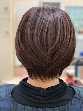 ベニ 岩沼たけくま店(BENI) ショートボブ