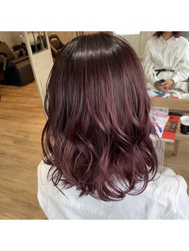 ヘブンリー(heavenly) 【heavenly】#10代20代#ピンク#赤髪＃外ハネ＃小顔