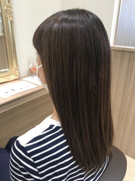 アッシュ 弥生台店(Ash) ツヤ髪髪質改善