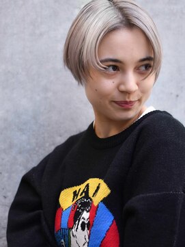 カンナ(Canna) ホワイトブリーチ/マッシュショート/かきあげ/髪質改善/10代20代