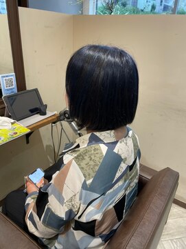 バグズ ヘアデザイン 桔梗が丘店(Baguz HAIR DESIGN) ブルーグレージュ/ネイビーグレー/結べるボブ10代20代30代