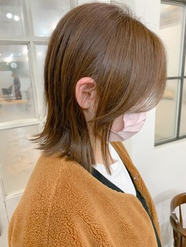 アリュウル 表参道(ALLURE) 外ハネ韓国ヘアー　ベージュ　グレージュ　ラベージュ【水越】