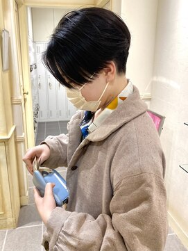 バサ 高田馬場店(BASSA) □センターショート□【高田馬場/ショート/ウルフカット】