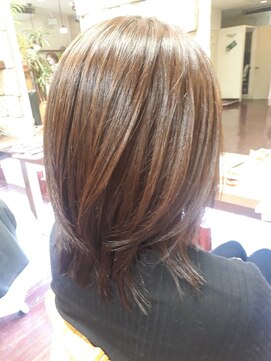 サロンドノア(Salon de NoA) レイヤーカット