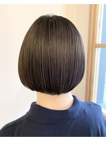 トレパルッキエーレ(tre parrucchiere)&nbsp;［-tre-］コンパクトボブ