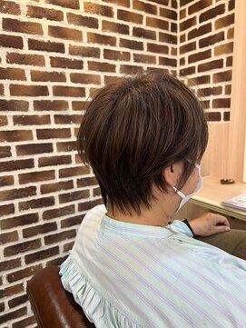 ロク 白楽(rocu) 前髪/マチルダボブ/ピンクベージュインナー/グレージュ[白楽駅]