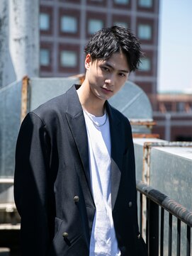 ララルーモ(LaＬaｒＯomo) 短髪モテヘア×センターパート