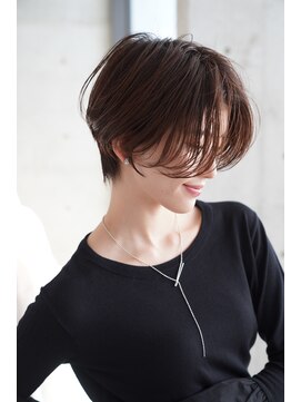 トッカ ヘアアンドトリートメント 難波店 小顔似合わせカット愛されクールショート20代/30代40代50代/難波