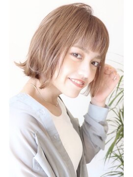 アイ(I.) 【 Ｉ. 】30代からのナチュラル前下がりショートボブ　川口