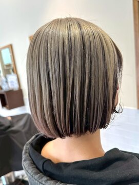 クラップス 横須賀中央店(CLAPS) 横須賀ショートボブくびれショートイルミナカラー顔周りレイヤー