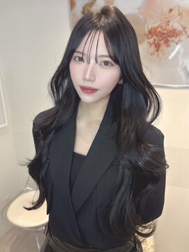 オニキス(ONYX) C30ケラチン髪質改善韓国レイヤーカットブルーブラック表参道