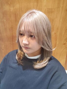 ヘアリゾート粋 リマ 銀座店(lima) ブリーチカラー/ブロンドベージュ/レイヤーカット