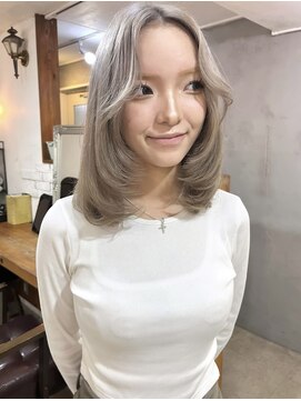 スリット(slit) グレージュカラー / しゅう